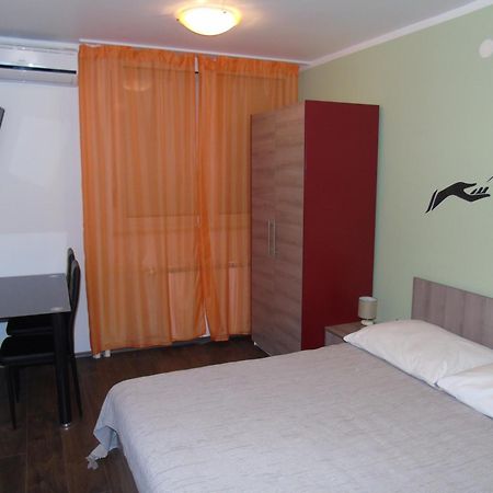 Apartments Mikulic 扎达尔 外观 照片