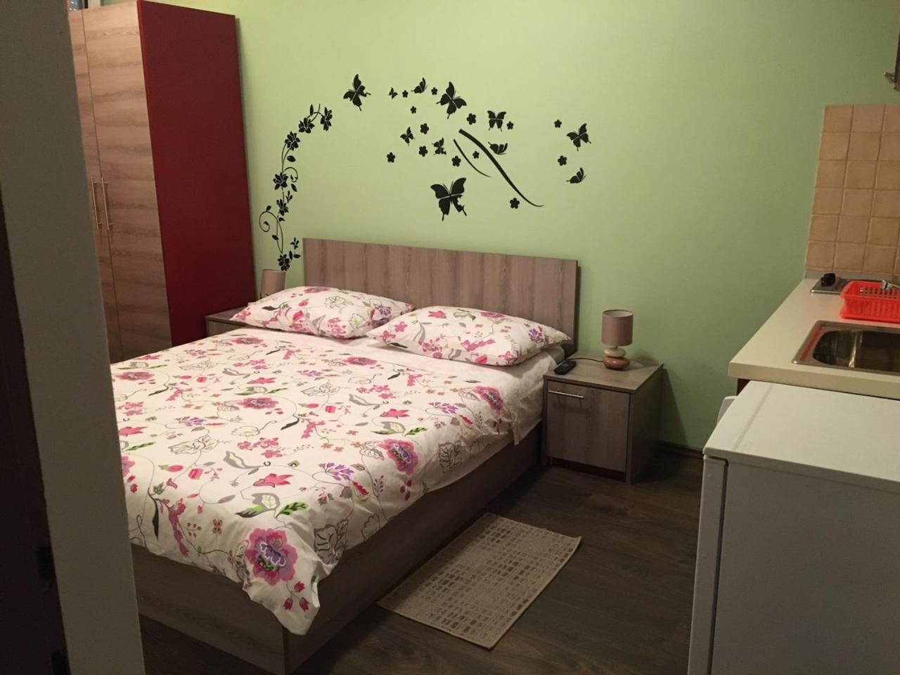 Apartments Mikulic 扎达尔 外观 照片