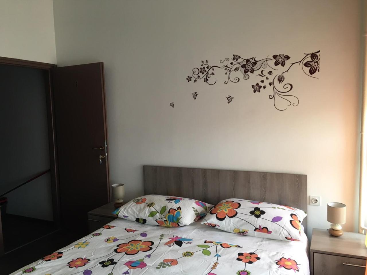Apartments Mikulic 扎达尔 外观 照片